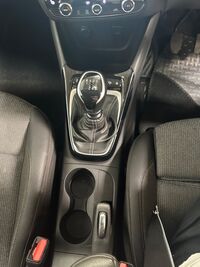 VAUXHALL CROSSLAND
