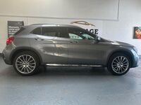MERCEDES-BENZ GLA CLASS