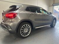 MERCEDES-BENZ GLA CLASS