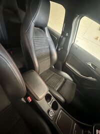 MERCEDES-BENZ GLA CLASS