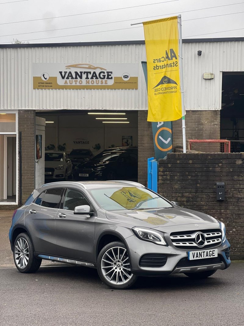 MERCEDES-BENZ GLA CLASS