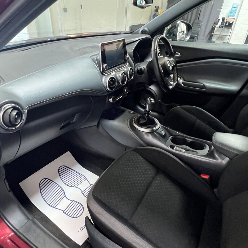 NISSAN JUKE