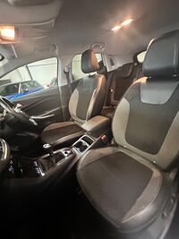 VAUXHALL GRANDLAND X