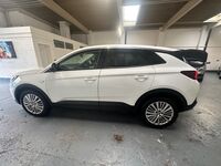 VAUXHALL GRANDLAND X