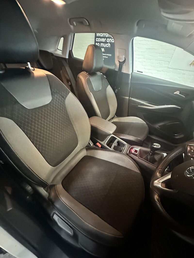 VAUXHALL GRANDLAND X