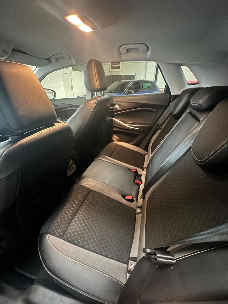 VAUXHALL GRANDLAND X