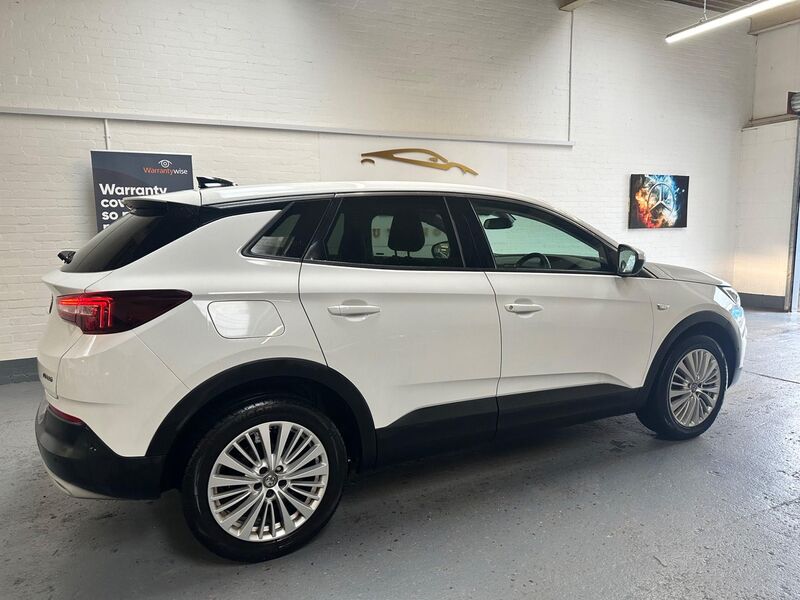 VAUXHALL GRANDLAND X