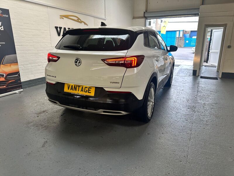 VAUXHALL GRANDLAND X