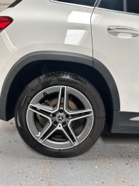 MERCEDES-BENZ GLA CLASS