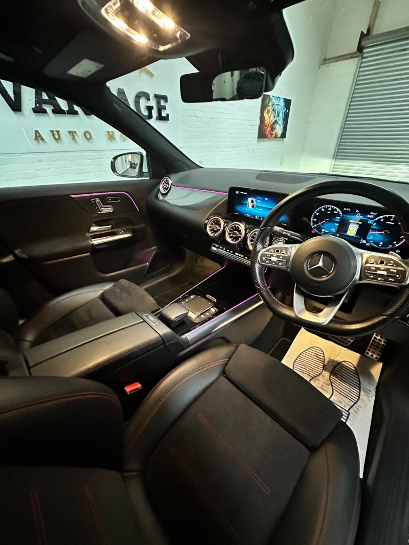 MERCEDES-BENZ GLA CLASS
