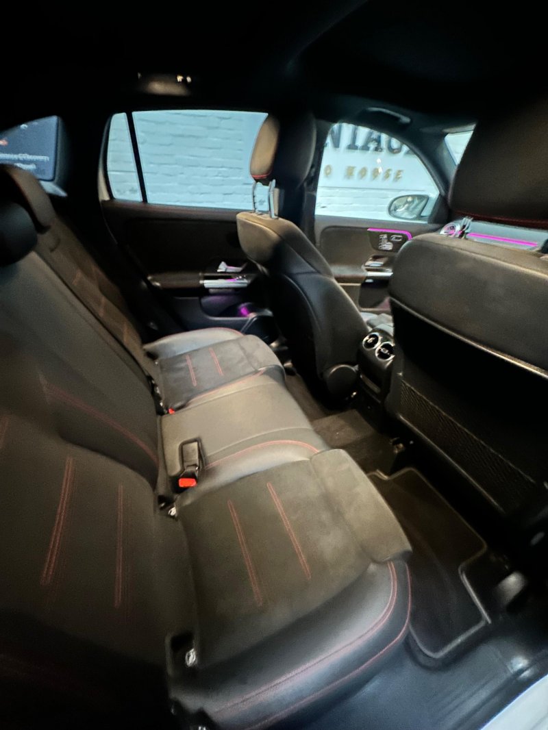 MERCEDES-BENZ GLA CLASS