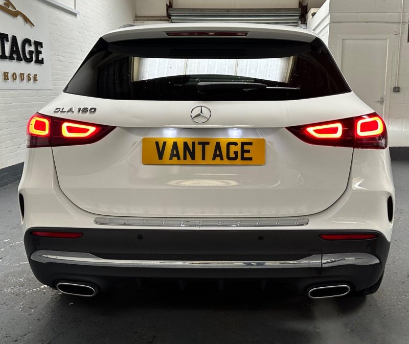 MERCEDES-BENZ GLA CLASS