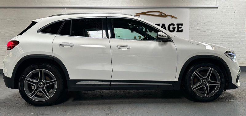 MERCEDES-BENZ GLA CLASS