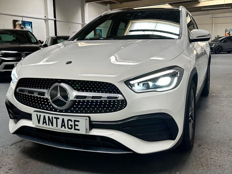 MERCEDES-BENZ GLA CLASS