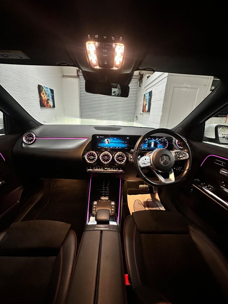 MERCEDES-BENZ GLA CLASS