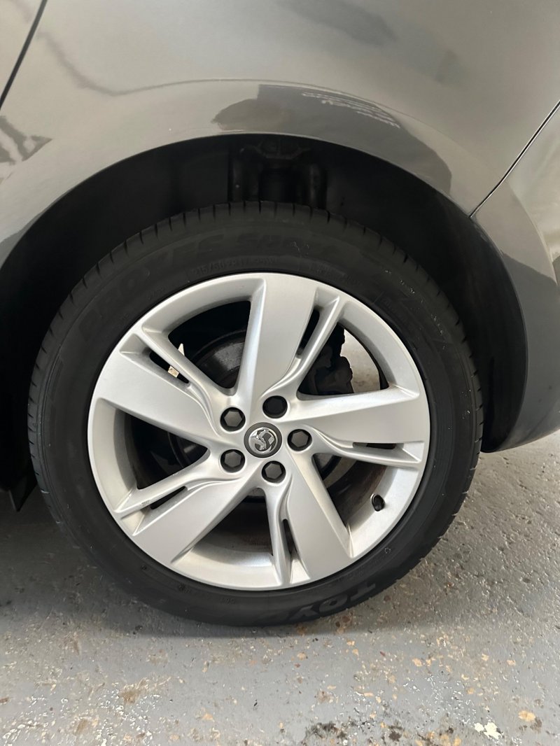 VAUXHALL ASTRA