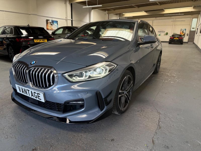 BMW 1 SERIES