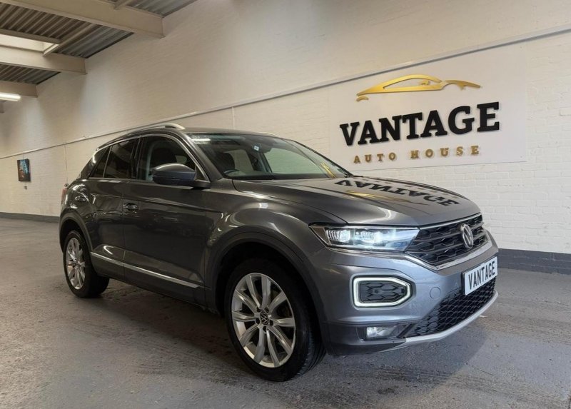 VOLKSWAGEN T-ROC